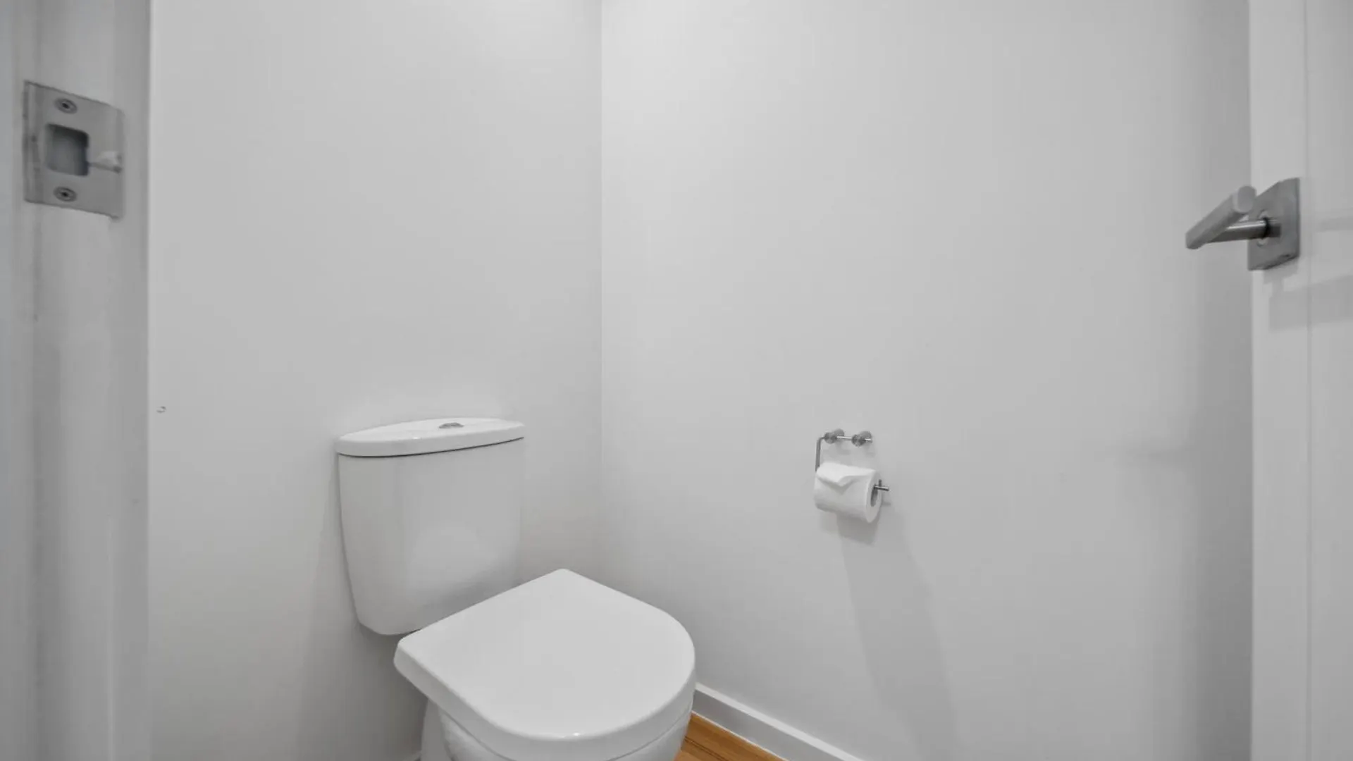Tooway Beach House Walk To Beach & Pet-Friendly 칼론드라 0*,