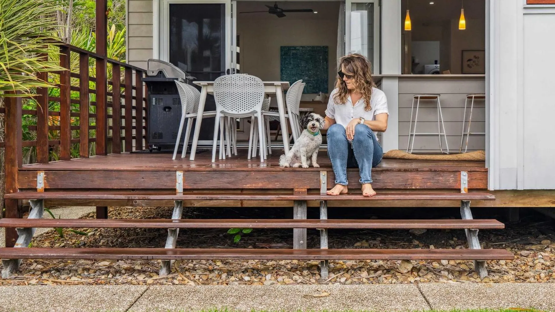 Tooway Beach House Walk To Beach & Pet-Friendly 칼론드라 펜션