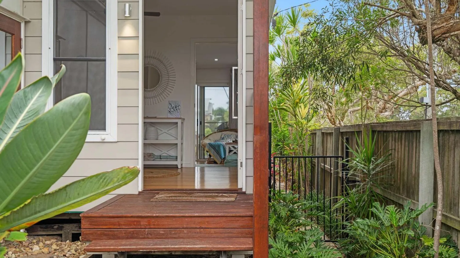 펜션 Tooway Beach House Walk To Beach & Pet-Friendly 칼론드라