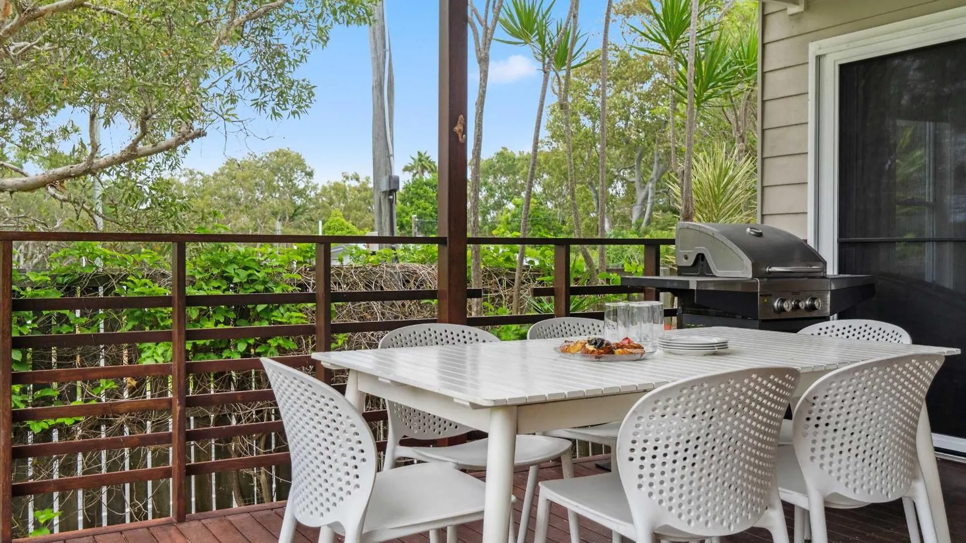 Tooway Beach House Walk To Beach & Pet-Friendly 칼론드라 오스트레일리아